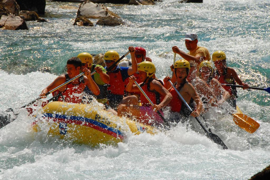 Rafting Center Drina Tara Hotell Bastasi Eksteriør bilde